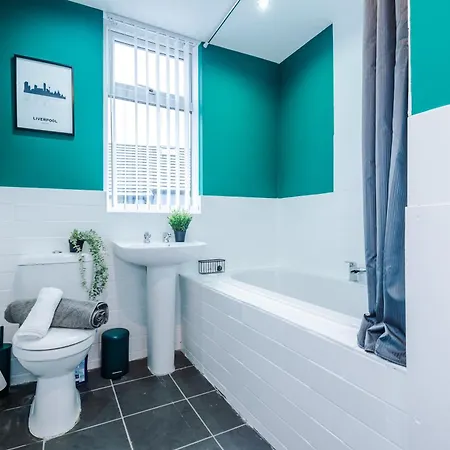 Pristine 3-Bed Home In Anfield By 53 Degrees Property, Ideal For Big Groups & Business, Free Parking! Liverpool Exterior photo
